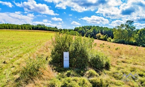 Baugrundstück mit inspirierendem Panoramablick auf drei Seen.