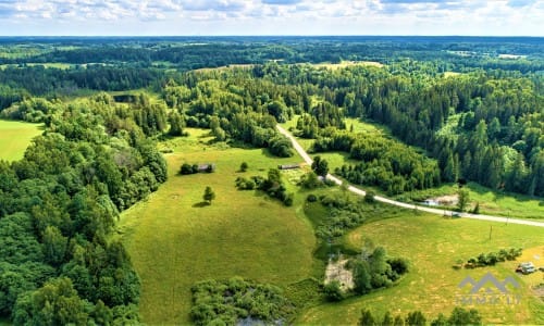 Altes Bauernhaus im Einzigartigen Nationalpark Samogitien