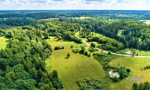 Altes Bauernhaus im Einzigartigen Nationalpark Samogitien