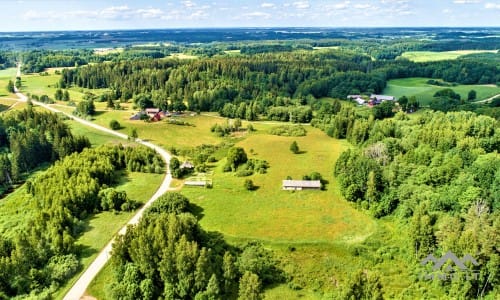 Altes Bauernhaus im Einzigartigen Nationalpark Samogitien