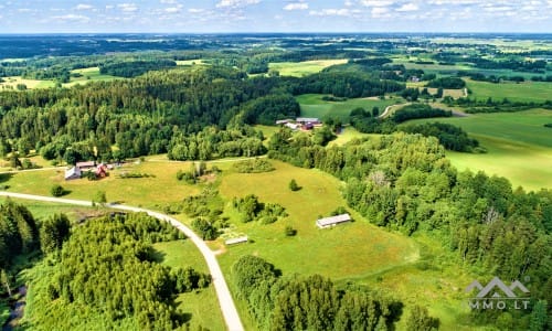 Altes Bauernhaus im Einzigartigen Nationalpark Samogitien