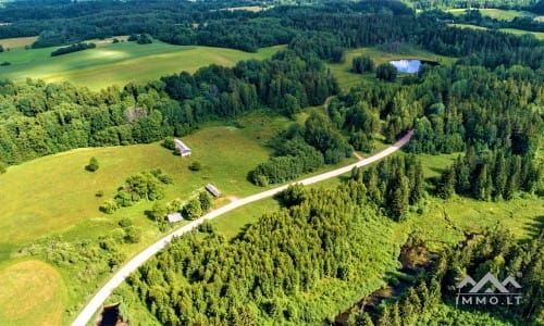 Altes Bauernhaus im Einzigartigen Nationalpark Samogitien