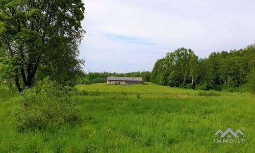 Altes Bauernhaus im Einzigartigen Nationalpark Samogitien
