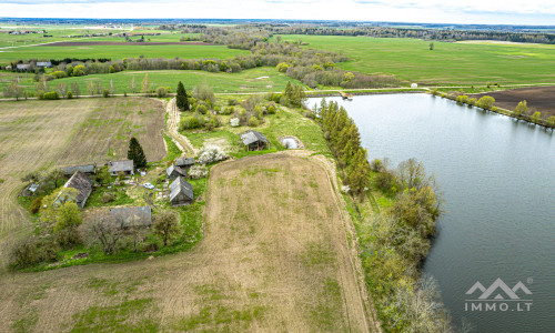 Altes Bauernhaus in Tuzai: Nah am Salantas–Staudamm